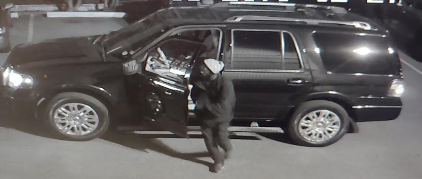 NOPD Searching for Suspect, Stolen Vehicle in Sixth District Auto Theft