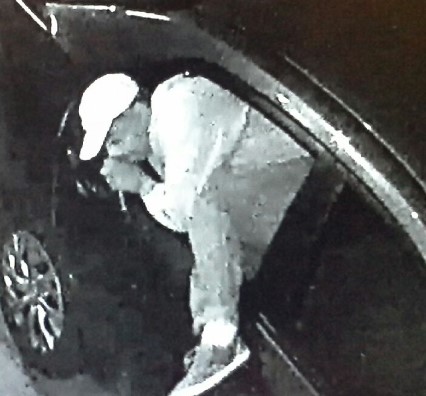 NOPD Seeking Suspect in Auto Burglary on Gov. Nicholls Street