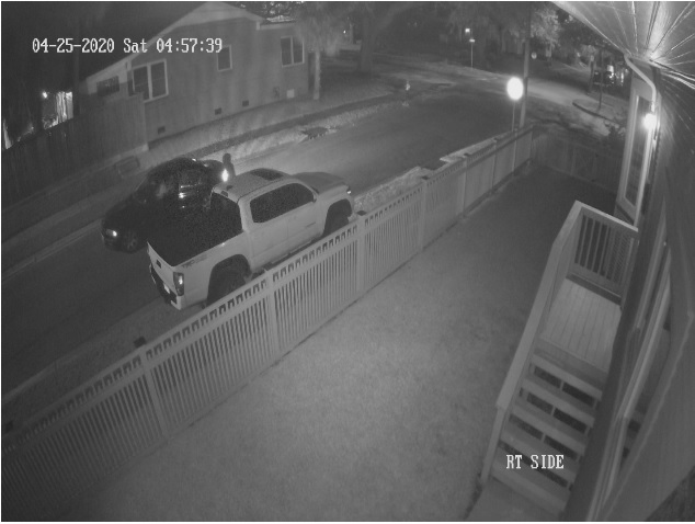 Car Burglary Suspects Wanted in the Third District 